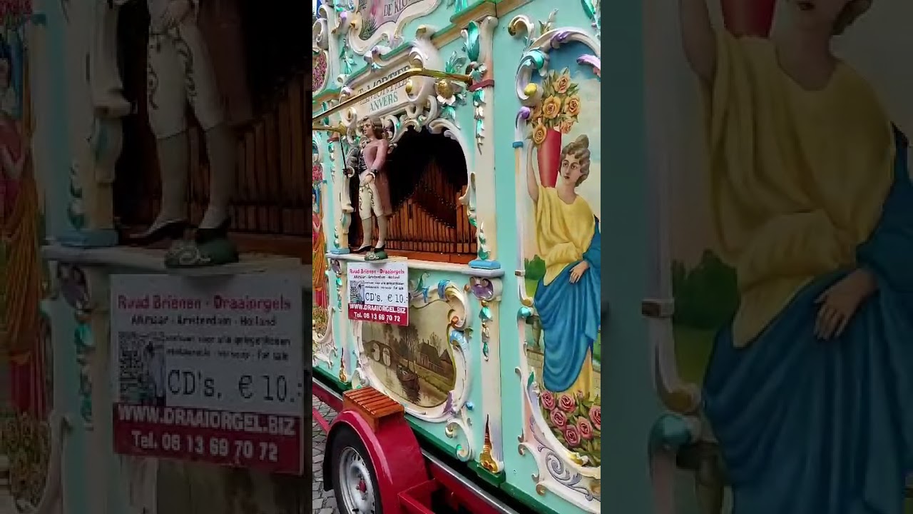 Draaiorgel de Klok in Maaseik Stad in Belgi&euml;