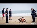 𝗦𝗔𝗡𝗗 𝗕𝗔𝗧𝗛: Police Conduct Welfare Check on Santa Monica Beach
