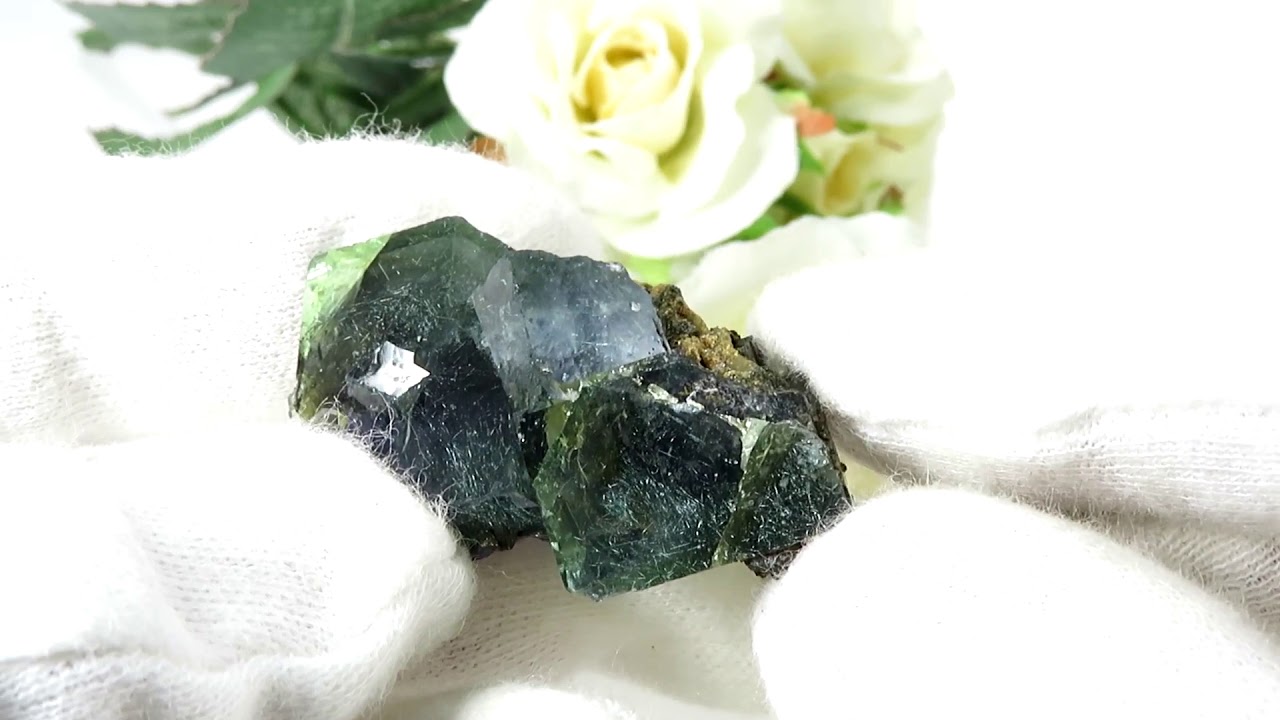 中国 内モンゴル産 針状結晶入りフローライト 19g - cute stone
