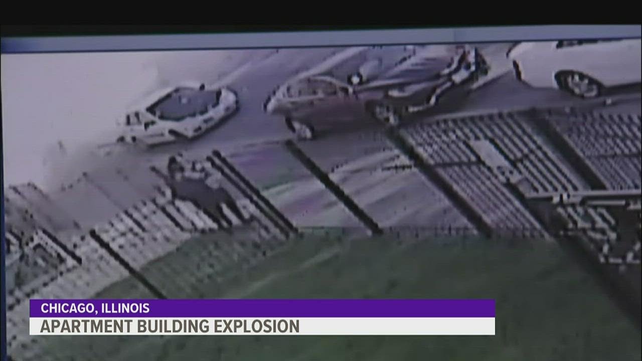Watch the moment a Chicago apartment building exploded on Tuesday - YouTube
