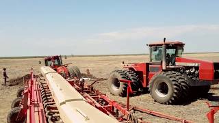 Case ih Steiger 330 enterrado