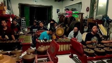 GAMBYONG PANGKUR, KENDHANG : M. YAHYA