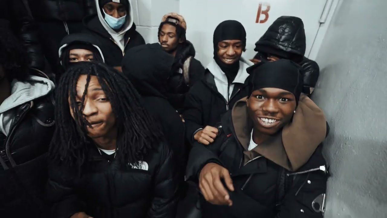 Dee Tres x Edot Tres - Special Deliver (Официальный музыкальный видеоклип)