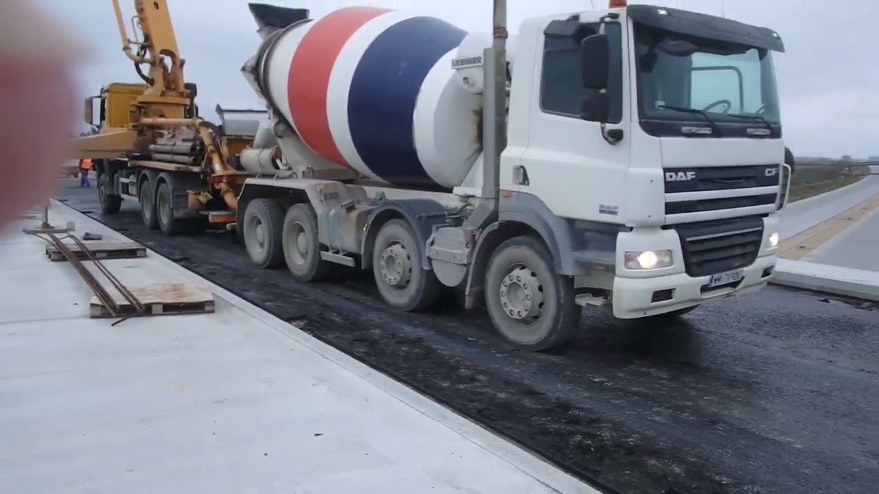 30 09 2025 589+400 widok na prowadzone roboty z obiektu WD 57