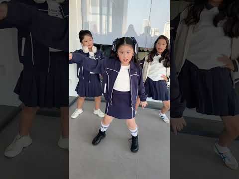 Dance with Ate Ako si kulot and Ate Zia G. Bataan 🥰 outfit from Moose Gear