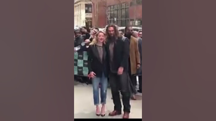 jason momoa pushes amber heard away?!