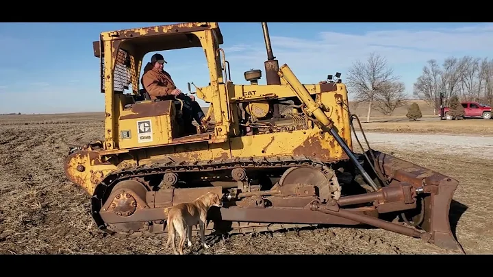 Caterpillar D5B Dozer - Selling on BigIron Auctions - March 16, 2022