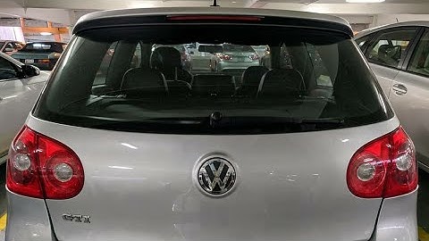 Fixing an Oil Leak for the First Time - 2007 Volkswagen GTI (MK5) - Hipshot Car Repair