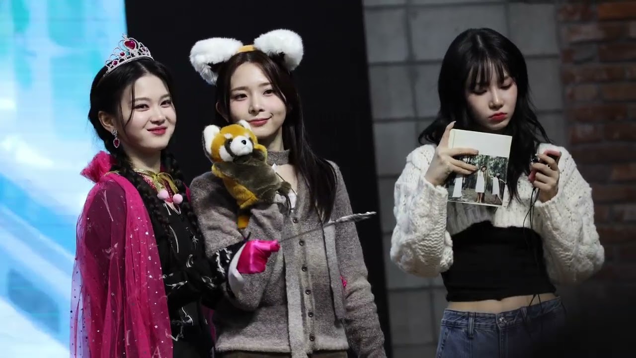 tripleS fan sign 무대 빼빼로 없음 트리플에스 팬사인회 231111