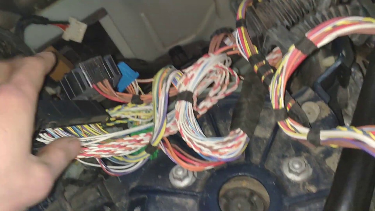 Установка дворников с подогревом BMW E60 - YouTube