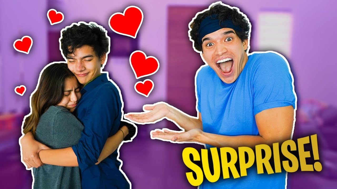 Reuniting Long-Distance BOYFRIEND & GIRLFRIEND!! *emotional*