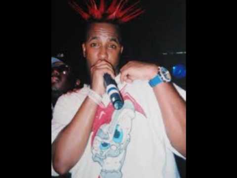 dont worry momma its just bleeding- brotha lynch hung adlı videoyu YouTube'da izle dont worry momma its just bleeding- brotha lynch hung adlı videoyu YouTube'da izle