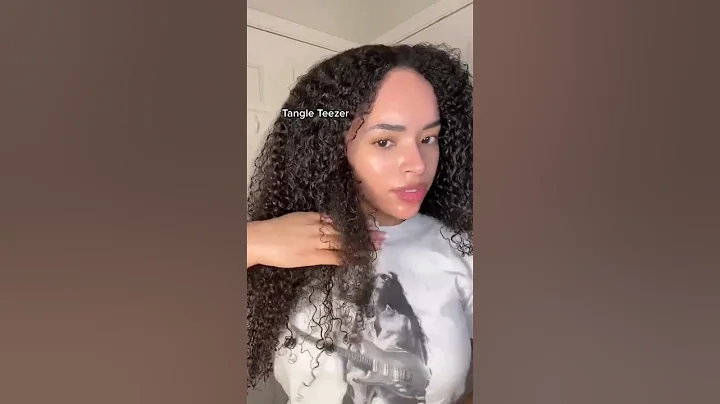 Styling my 3c/4a natural hair with 2 different brushes pt.2 😱 #shorts