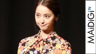 佐々木希、花柄プリーツワンピで比嘉愛未＆ミムラと秋の装い　映画「カノン」完成披露試写会1
