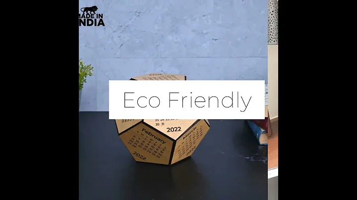 3D Pentagon Wooden Desk  Calendar 2022