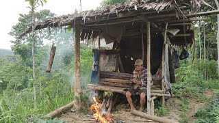 Miris ‼️ Semenjak Ibunya Meninggal Kang Oleh Memilih Tinggal Di Gubuk Terbuka Di Tengah Hutan