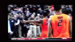 Marcus Smart pushes Texas Tech fan