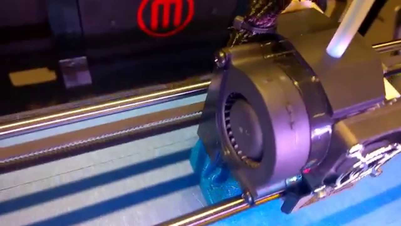 3D printer in action at Microsoft Center, Brussels YouTube