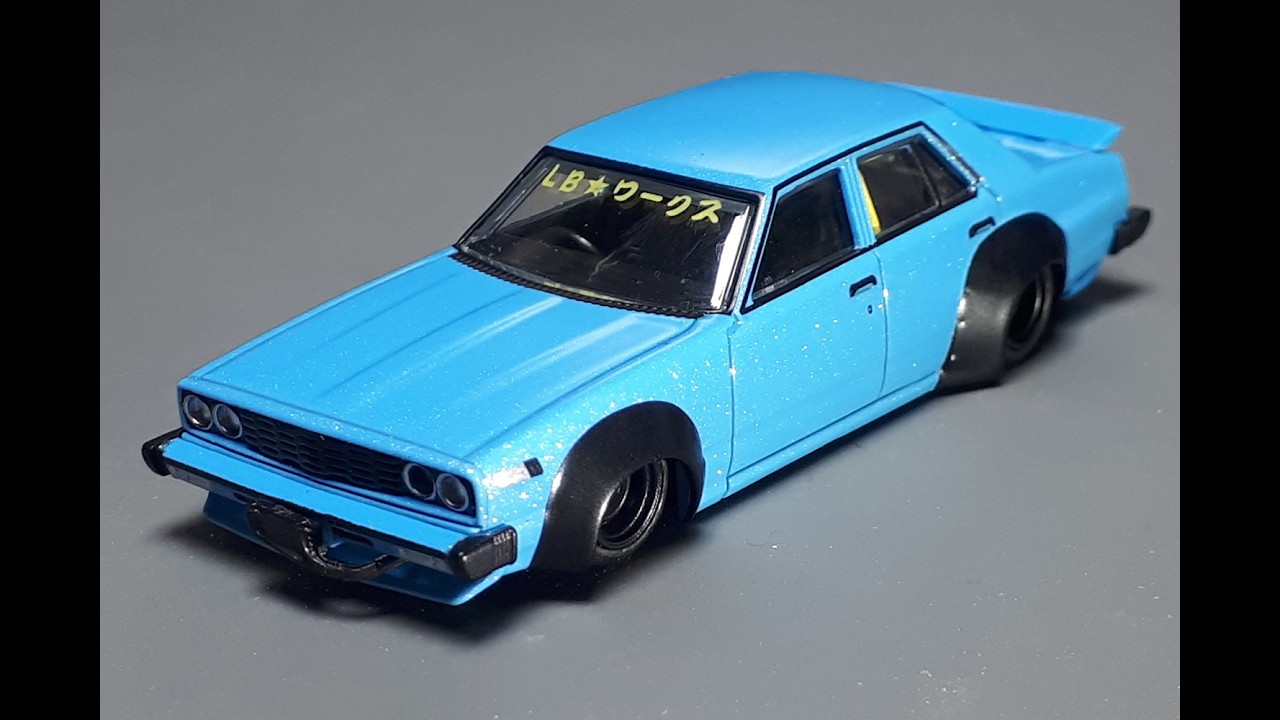 1/64 Nissan Skyline 4door C210 1979 by Aoshima Grachan 16 LBWK