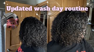 My updated natural hair wash day routine | A routine for moisture and growth