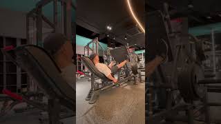 Leg Press Machine