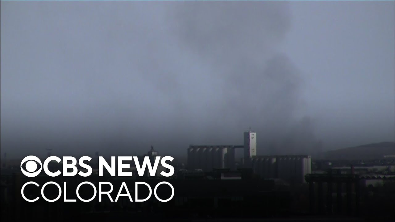 Prescribed burn puts up smoke from Rocky Mountain Arsenal