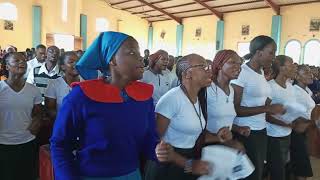 Nsansa Kubakaile Panose Tubapele Amalumbo Abene Batatu St. Marys Kabangwe Parish English Choir.