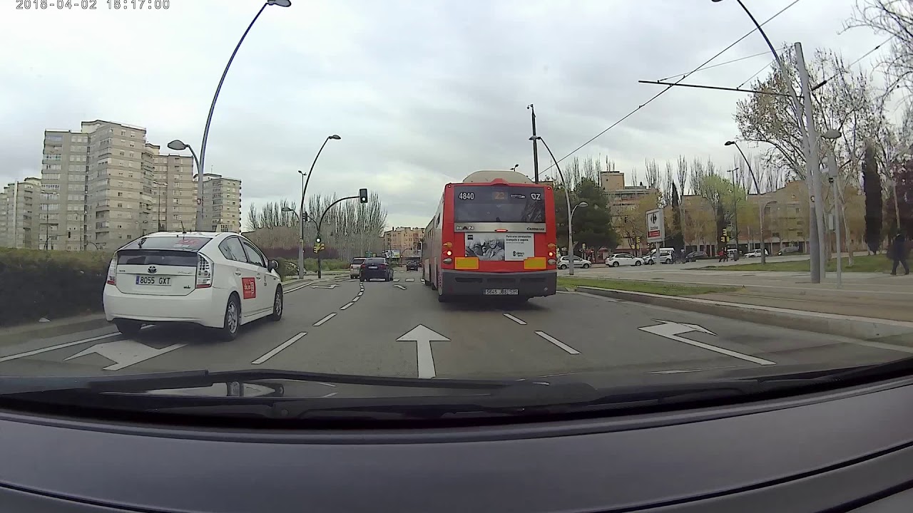 Driving in Spain 11 - Zaragoza