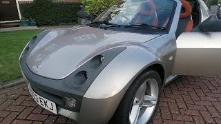 Smart Roadster Viewing Video. Engine and Roof Videos are linked in description below screenshot 5
