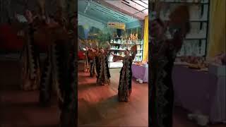 Узбекский танец на свадьбе. Ансамбль Санам. #санамгинам #dance #uzbekdance