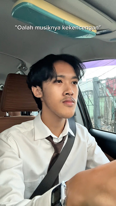Emang ngaruh yaa kalo musik kekencengan ga bisa liat?! #ngamen4 #lifeattapro #dangdutkoplo #dangdut