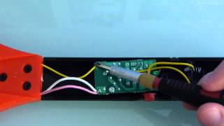 Random Teardown #014: $12 Electric Bug Zapper @TheUbuntuGuy