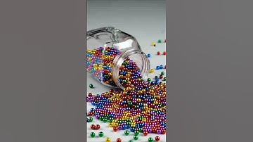 Into The Glass Jar Colorful Balls Drop #satisfying #balls #smile #3danimation #simulation #physics