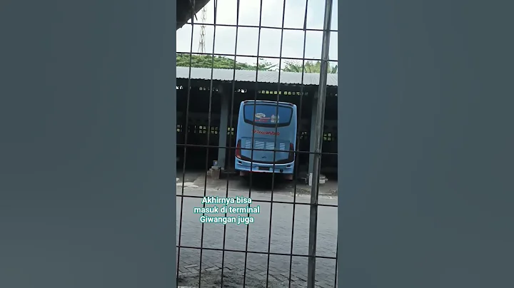 Giwangan Terminal Yogyakarta during the day is not so crowded and is still quiet #giwangantermina...