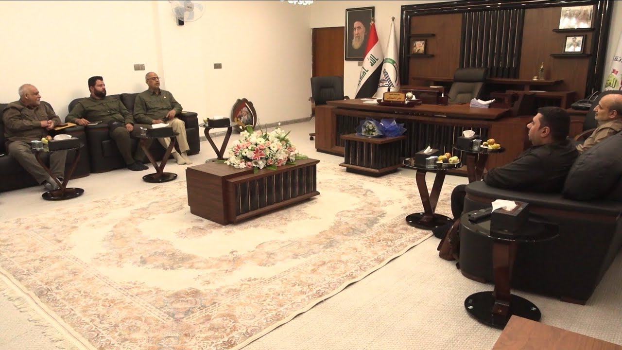 زيارة مدير المديرية العامة لتكنلوجيا المعلومات والاتصالات لمقر قيادة عمليات الفرات الاوسط