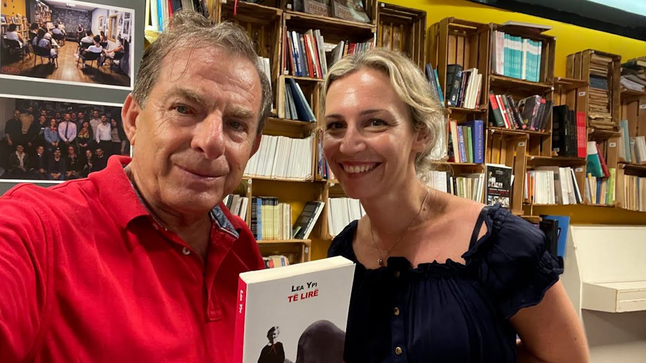 Shkrimtarja dhe filozofja Lea Ypi prezanton librin e saj në Kinë