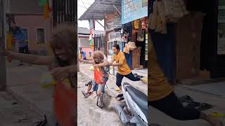 SI BAPAK NYA PANIK 😅🤣 #hiburan #oranggila #prank