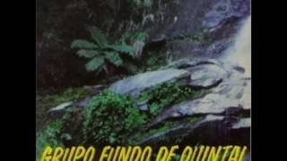 Video thumbnail of "Fundo de Quintal - Pagodeando"