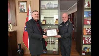 Emekli Olan Personelimize Törenle Plaket Ve Hizmet Onur Belgesi Verildi.