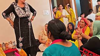 आज तो बरोबर की टक्कर होगी.....एक से बढ़कर एक कलाकार हैं 🤣🤣🤣💃💃🥰🥰