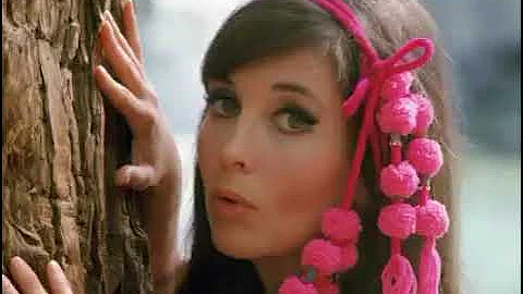 ANJANETTE COMER