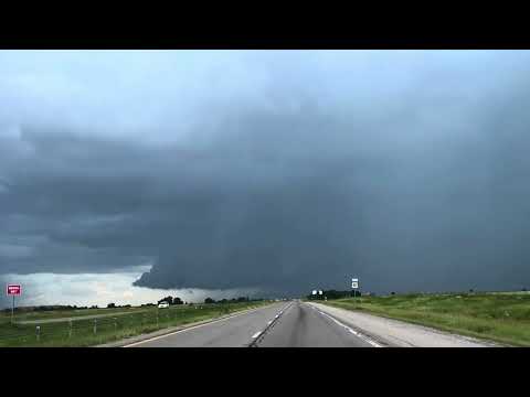 Tracking a Massive HP Thunderstorm near Union City, Oklahoma