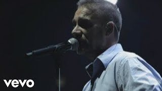 Video thumbnail of "Vicentico - Siguiendo La Luna (En Vivo En El Luna Park)"