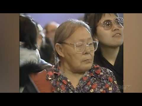 May 25, 1993: Nunavut Land Claims Agreement signed