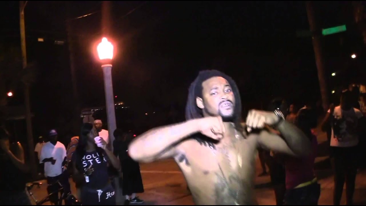 Cool Cake ft, 3 BUCK "6th STREET"  (Watch in 1080HD)