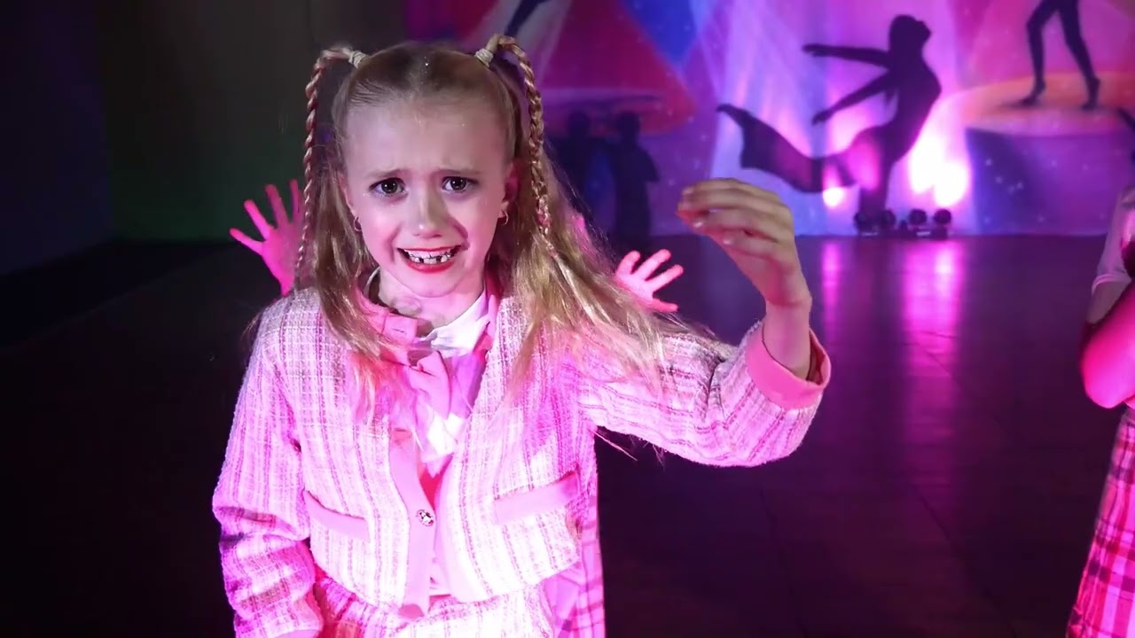 OMIGOD Legally Blonde