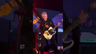 Pelargonia - Hero of War