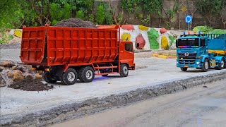 Aksi Ke 59 Proyek Perbaikan Jalan Rc Truk Trailer Vs Hino Tronton Angkut Muatan Pasir Tersangkut