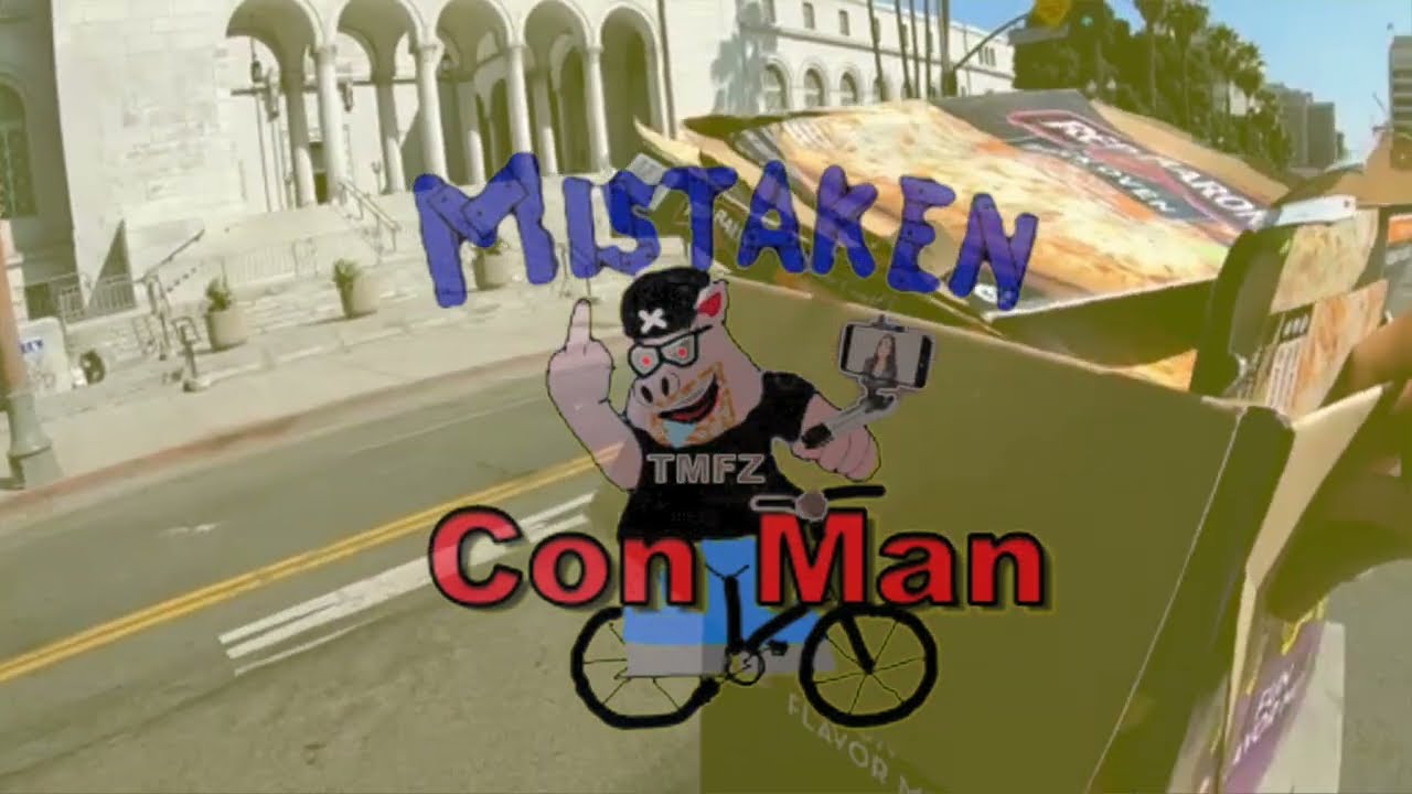 Ricky (raccoon) Pinzon goes through my garbage