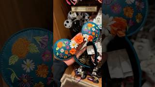 Disney Ears That Steal The Show  disneystyle minnieears parklooks disneyoutfit